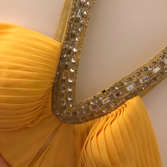 Faviana After Five Prom Dress - Picture 4 of 8